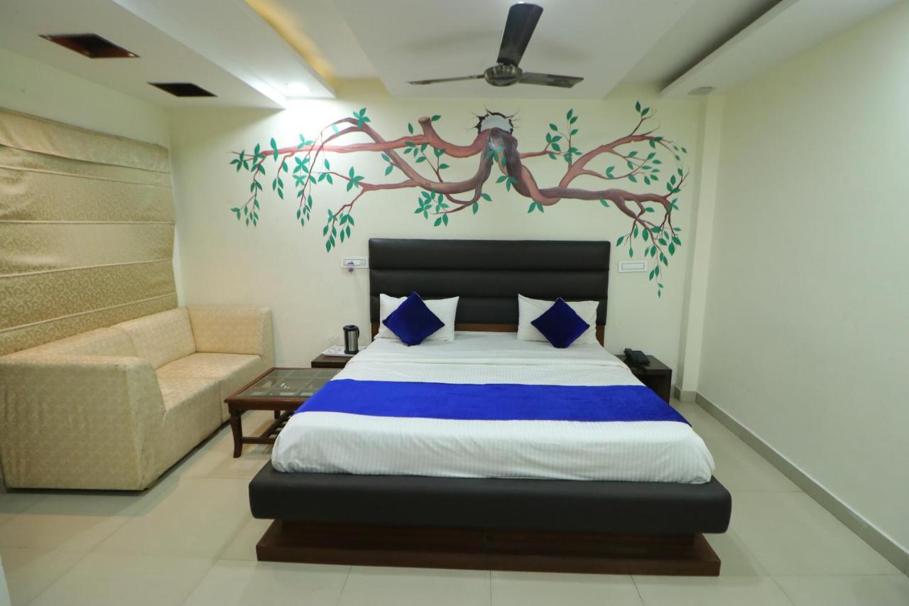 Hotel Eurasia Mohali International Airport Zirakpur Extérieur photo