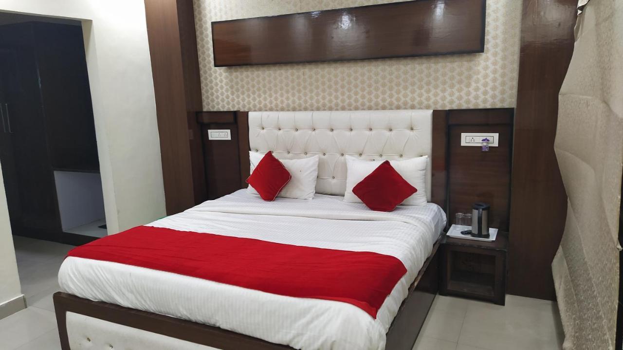 Hotel Eurasia Mohali International Airport Zirakpur Extérieur photo