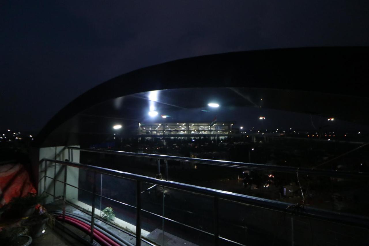 Hotel Eurasia Mohali International Airport Zirakpur Extérieur photo
