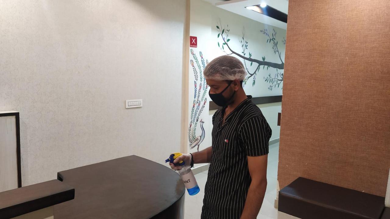 Hotel Eurasia Mohali International Airport Zirakpur Extérieur photo
