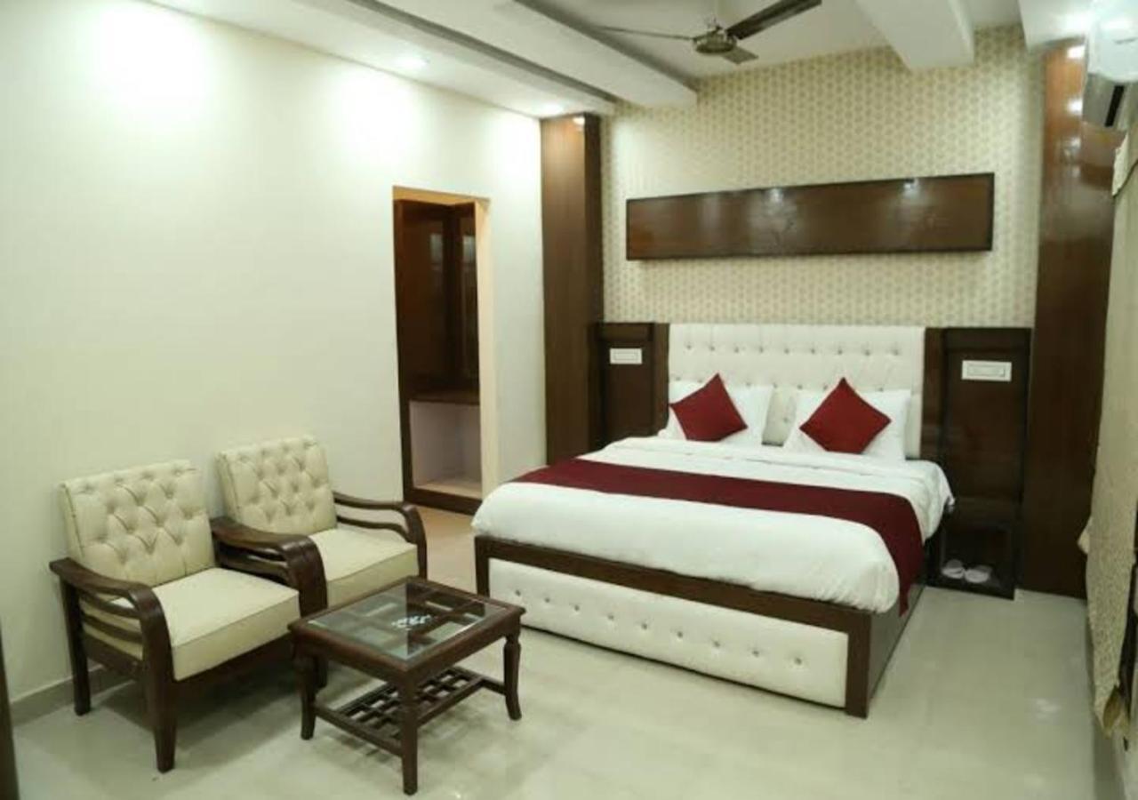 Hotel Eurasia Mohali International Airport Zirakpur Extérieur photo