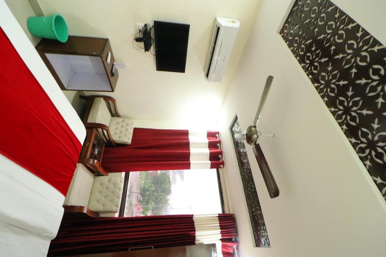 Hotel Eurasia Mohali International Airport Zirakpur Extérieur photo